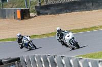 brands-hatch-photographs;brands-no-limits-trackday;cadwell-trackday-photographs;enduro-digital-images;event-digital-images;eventdigitalimages;no-limits-trackdays;peter-wileman-photography;racing-digital-images;trackday-digital-images;trackday-photos